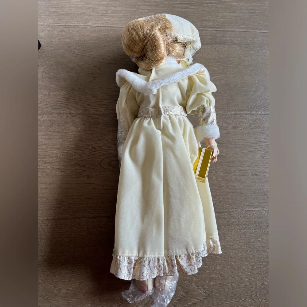Vintage Winter Porcelain Doll, Lauren, Heritage Signature Collection